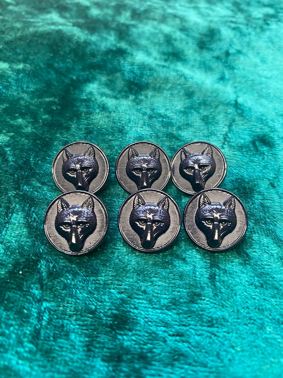 Full set of Fox head buttons 