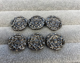 Tudor rose buttons silver tone by Dill 15mm a set of 6