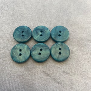 Ombre buttons forest green 14mm a set of 6