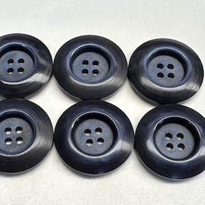 Navy ombre buttons 28mm a set of six soft sheen finish perfect for knitwear and jackets