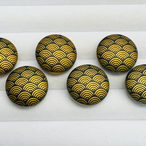 Black buttons 22mm a set of six with an Art Deco inspired gold-tone design