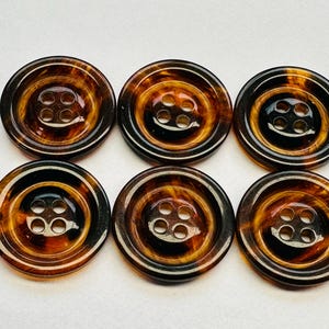 Faux tortoiseshell buttons brown ombre effect 23mm a set of 6