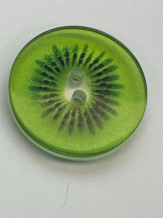 Kiwi Slice Buttons: 23mm Transparent Novelty Buttons, Set of 6 - Etsy