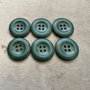 Classic buttons bottle green 24mm a set of 6