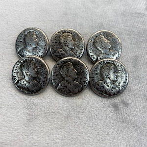 Metal buttons aged silver tone coin design 17mm a set of 6