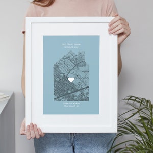 La nostra prima stampa personalizzata della mappa della casa per il nuovo proprietario. Regalo per il primo acquirente di casa. Regalo di inaugurazione della casa, la casa è dove si trova il cuore