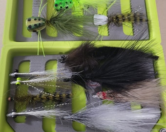 Bass Fly Kit with Box