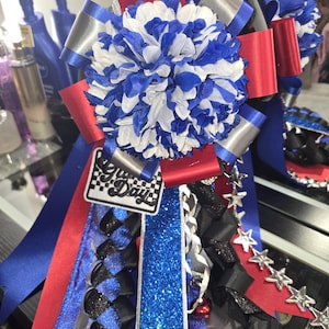 PREMADE HOMECOMING MUM