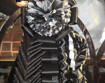PREMADE HOMECOMING MUM