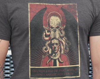 LOVECRAFT CTHULHU T-shirt | vintage shirt, Lovecraftian shirt, gothic horror shirt, Halloween shirt, macabre, frightening, elder gods