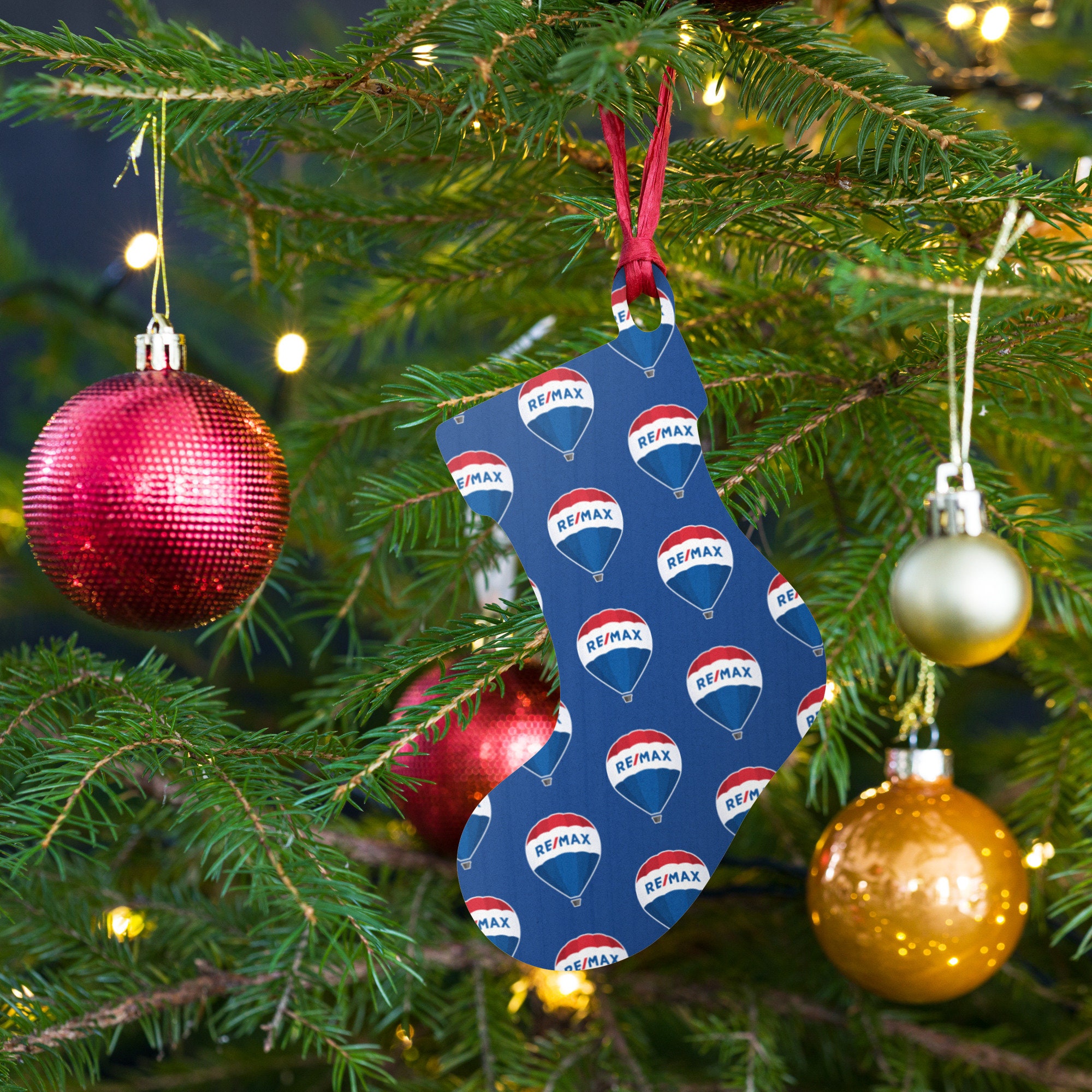 RE/MAX Holiday Ornament, Remax Balloon Wooden Holiday Gift Ornament ...