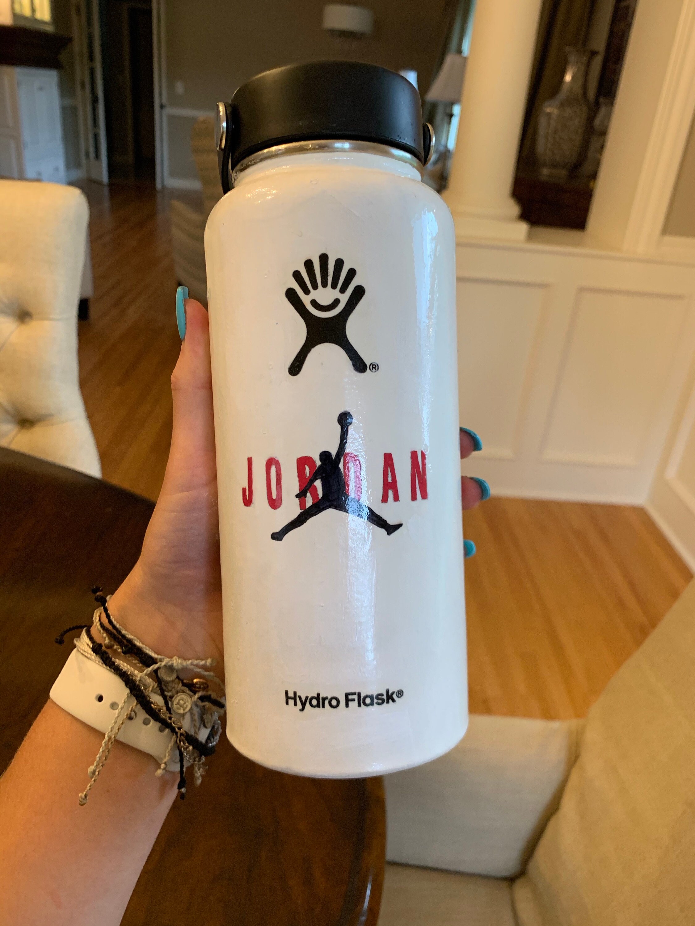 nike hydro flask