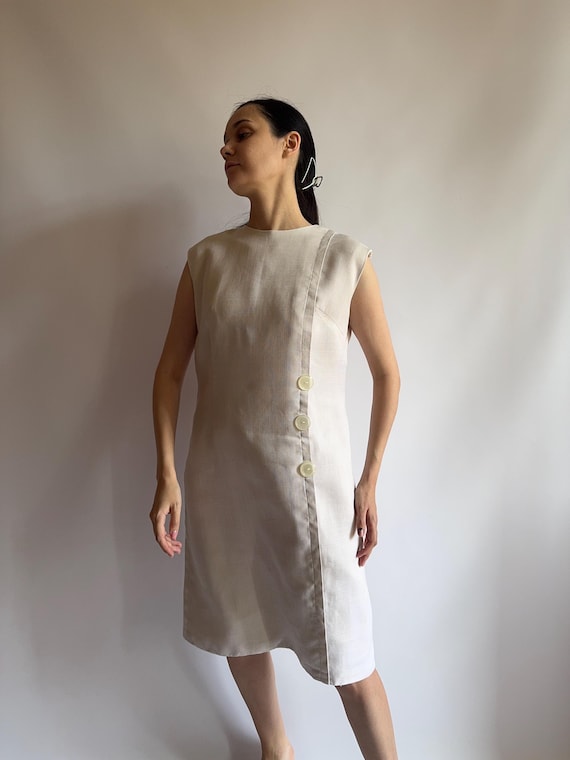 Vintage 1960s Minimalist Shift Dress With Asymmetric Button Front/ Mod Dress/ Medium Size - Etsy Israel Vintage 1960s Minimalist Shift Dress With Asymmetric Button Front/ Mod Dress/ Medium Size - Etsy Israel