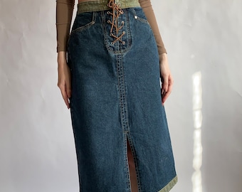 Y2K denim skirt with lacing/ 2000s/ small size