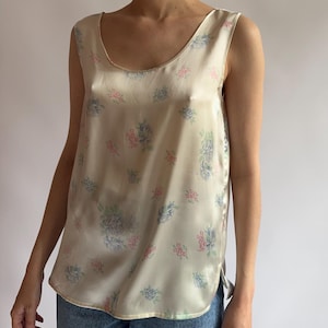 Vintage Patricia 100% silk floral tank top/ 1990s/ pastel flowers print/ small size