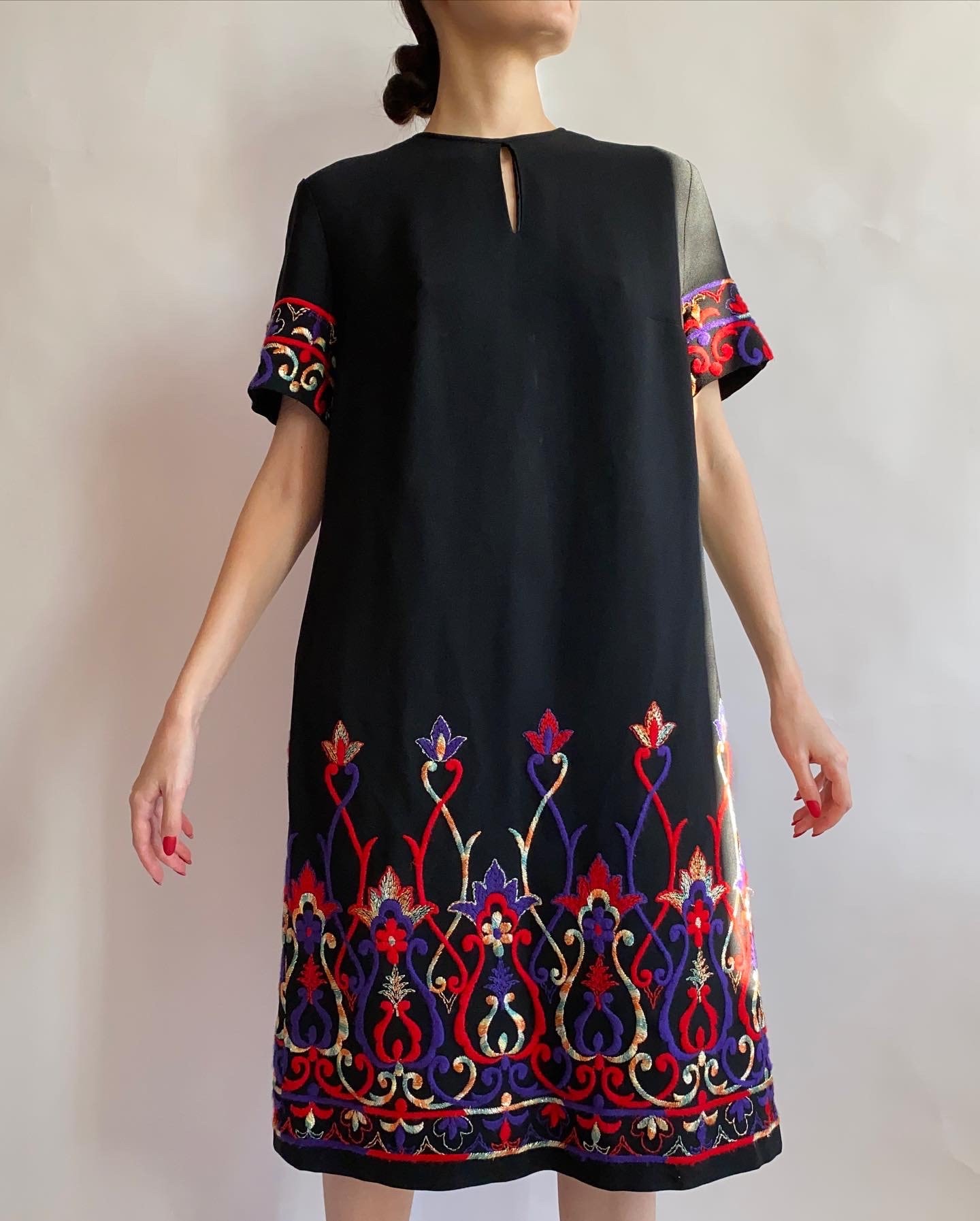 Vintage Wool Dress: 1960s Metallic Thread Ornament, Medium