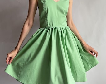 Vintage green fit & flare sundress by Hennes collection/ 1990s does 1950s/ small size