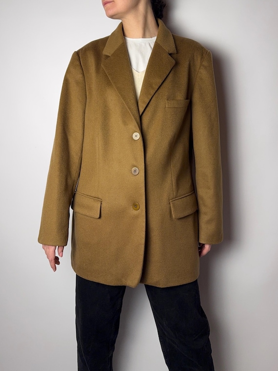 CLASSIC MINIMAL TAILORED JACKET Vintage Cashmere Blazer in Warm 
