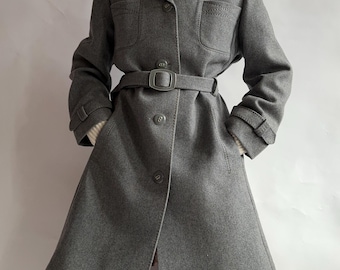 Vintage gray wool coat by Your Sixth Sense/ 1970s vintage/ medium size