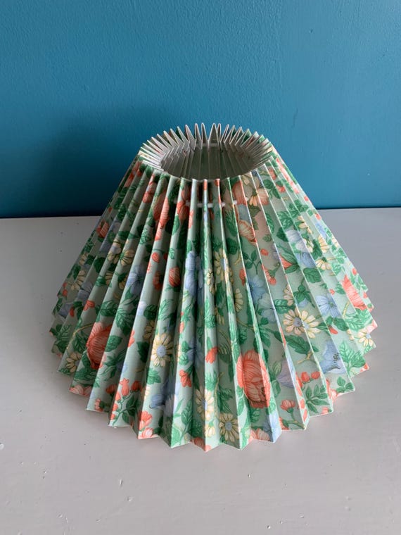 Vintage 90s Knife Pleated Floral Lampshade For Table Lamp