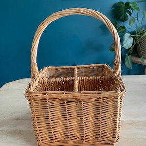 Vintage Wicker Wine Bottle Carrier Basket Holder
