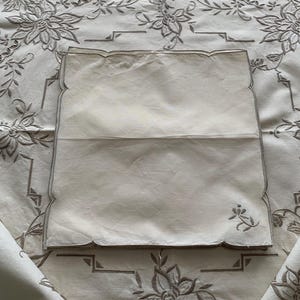 Vintage Gestickte Baumwollleinen Gestickte quadratische Tischdecke Mit 6 Servietten