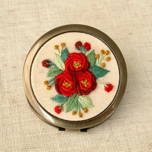 Exquisite Floral Hand-Embroidered Pocket Mirror Compact Mirror Portable Mirror Bridesmaid Gift Bridal Shower Gift Birthday Gift EQ1.Beige-3DRedPeony