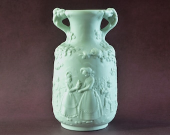 Vintage LLADRO VASE Retired 1988 porcelain figurine #5262.3 Home Decor Gift Ideas