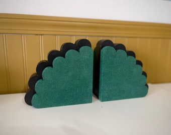 Scalloped Bookends