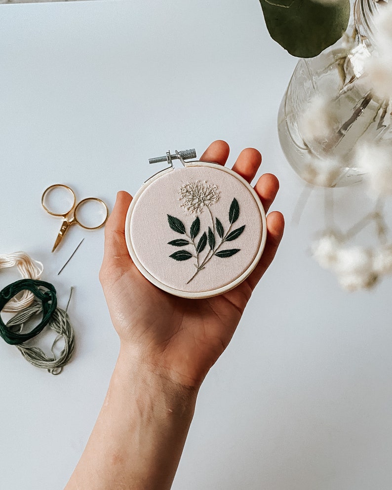 Embroidery Kit: Elderflower, DIY for beginner to intermediate image 1