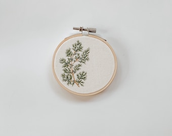 Embroidery Pattern:  Juniper, PDF pattern, beginner embroidery, diy embroidery art, botanical embroidery.