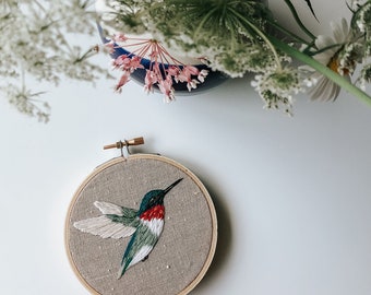 Embroidery Kit: Hummingbird, DIY for beginner to intermediate