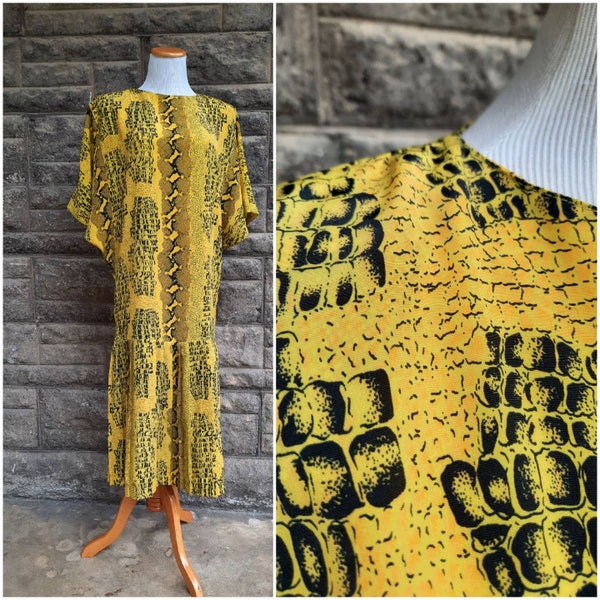 80s Yellow Snake Print Cocoon Dress w/ Batwing Sleeves & Dropwaist Pleats, Size Medium M Large L