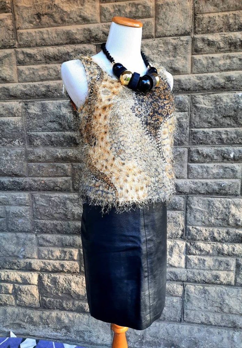 Vintage 90s Psychedelic Eyelash Tank Top, Beige Gold & Black Abstract Print Fuzzy Top, Size Small S image 7