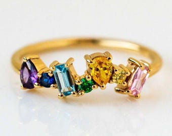 Vintage Rainbow Sapphire Ring: Sterling Silver Art Deco Gemstone