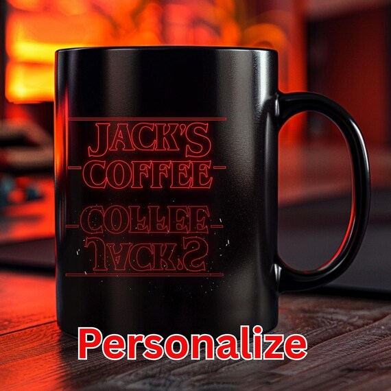Mug Stranger Things Design Noir Et Rouge - Marque Pyramid International - 2024 - Cadeau Fan Série
