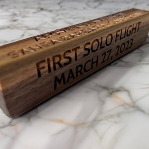 Custom Wooden Solo Flight Pilot Award Gift And Key Organizer | Personalized Milestone Award Wood Artwork Pilot Gift | Custom Engraved Gifts