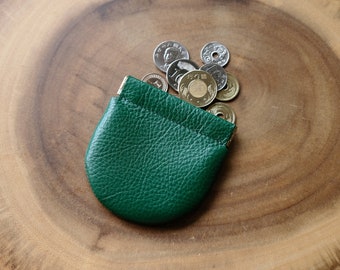 Green Personalized  Arch Leather Coin Pouch, Coin Holder, Leather squeeze Coin Pouch, Small Leather Coin Pouch, Leather Pouch, Change Purse