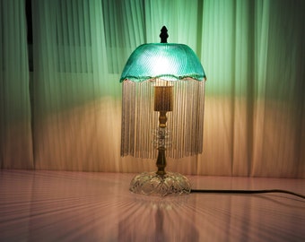 Lampa stołowa retro Emerald nostalgiczna lampa stołowa retro frędzel Lampa stołowa retro mosiężna frędzel Kryształowa lampa stołowa dekoracyjna do salonu