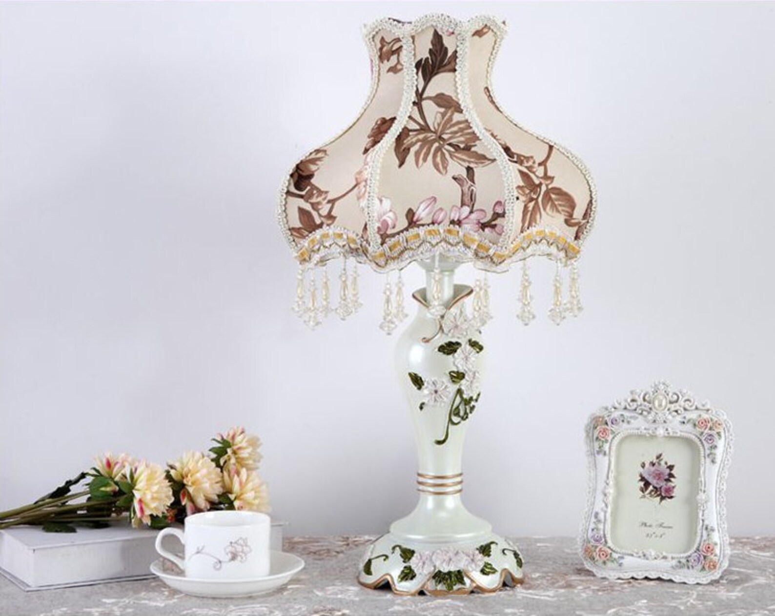 Europeanstyle table lamp / bedroom bedside lamp / creative Etsy