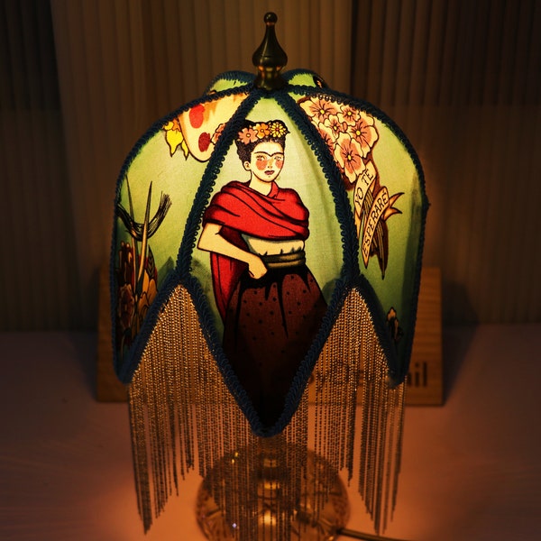 Große Frida Maler Quaste Tischlampe Frida Retro Tischlampe Nachttischlampe Memorial Retro Nachtlampe Stoff Retro Lampe Nachttisch Dekoration