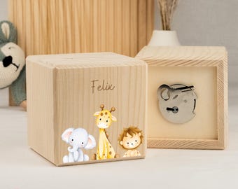 Skarbonka z personalizowanymi zwierzętami safari, skarbonka dla dzieci, drewniana skarbonka z imieniem, prezent na chrzest, prezent dla dziecka, prezent z okazji zapisania się do szkoły