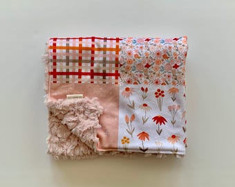 Blush Floral Minky Baby Blanket, Blanket, Quilt Blanket, Minky Blanket, Faux Fur Blanket, Girl Blanket, Girl, Baby Gift