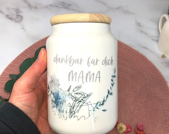 Keksdose personalisiert mit Namen, Geschenk Mama, Oma, beste Freundin, Plätzchendose, Vorratsdose Keramik mit Holzdeckel - Design Sensual