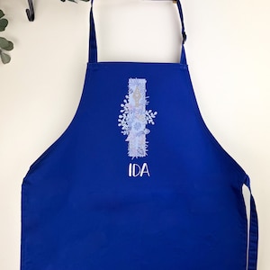 Kinderschürze personalisiert mit Initial und Name, zum Backen, Basteln und Gärtnern Wunschname und 6 Farben Floral Bild 10