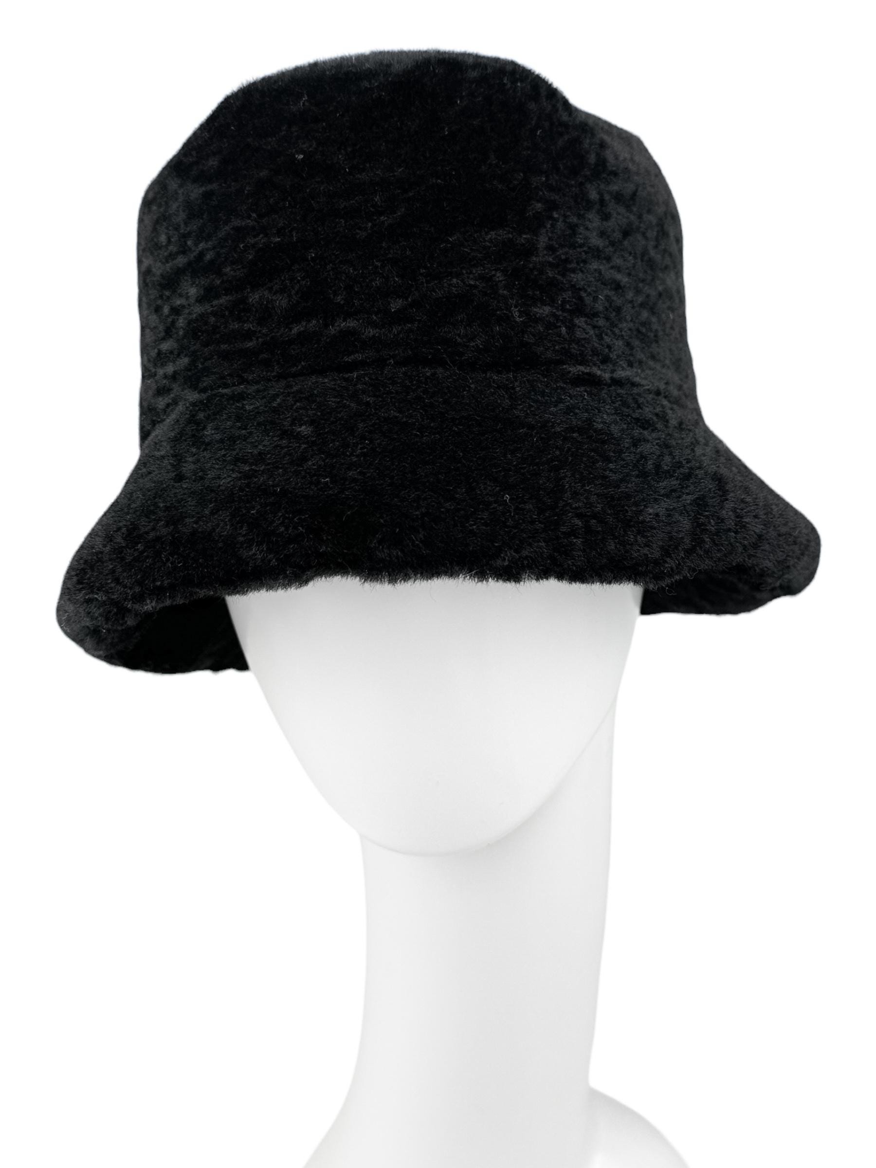 Black Sheepskin Fur Bucket Hat,soft Lamb Wool Teddy Cap for  display picture 1