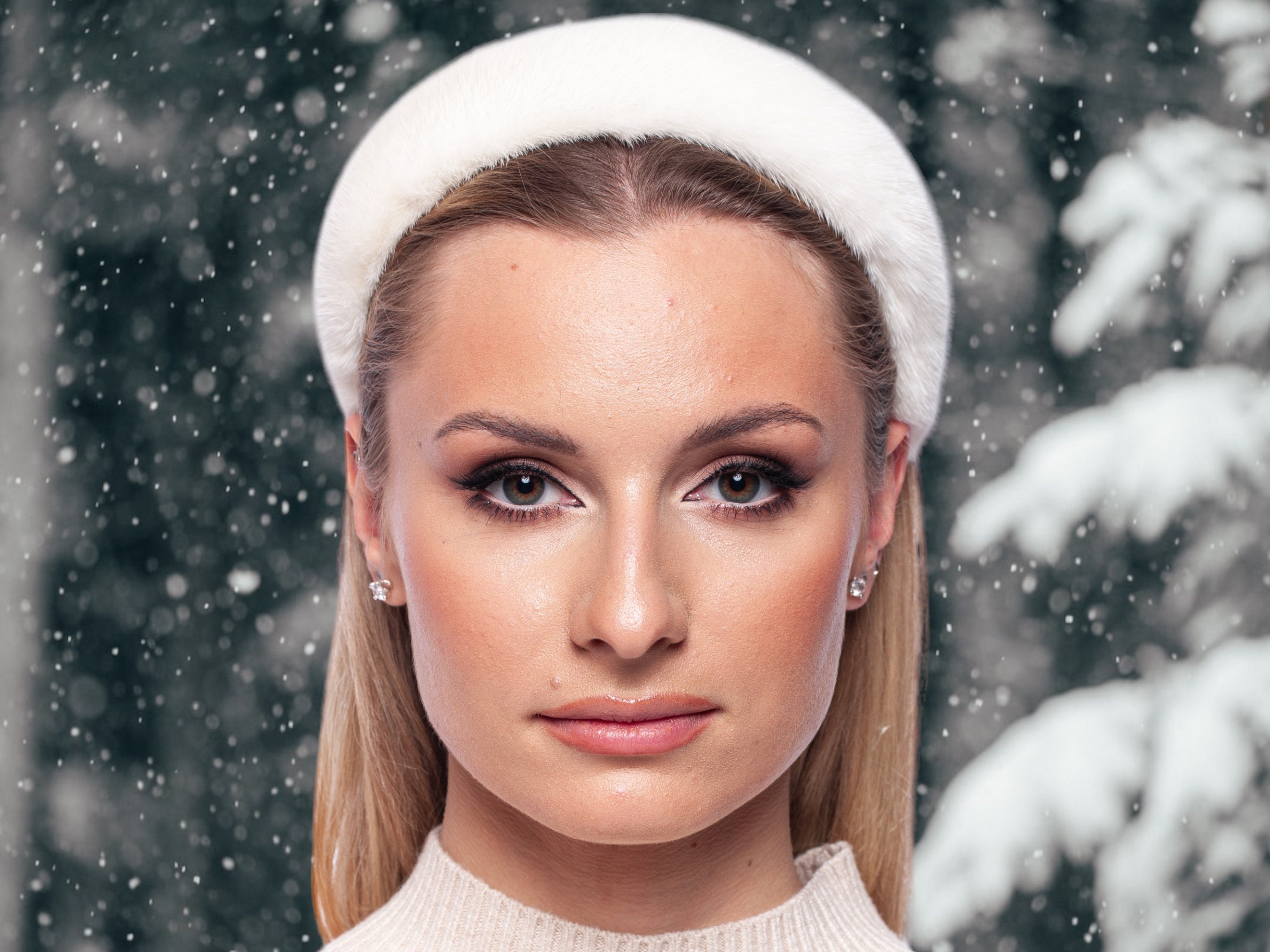 Luxurious Gorgeous Real Mink Fur Hair Band – White Color
Beautiful • Soft • New White Real Mink Fur Headband,natural Minky Hairband for  main image 3
