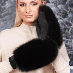 Womens Black Leather Mittens With Fox Fur,Fox Fur Mittens,Warm Winter Mittens With Fur,Plush Fluffy Gloves With Fur And Leather,Gift For Her