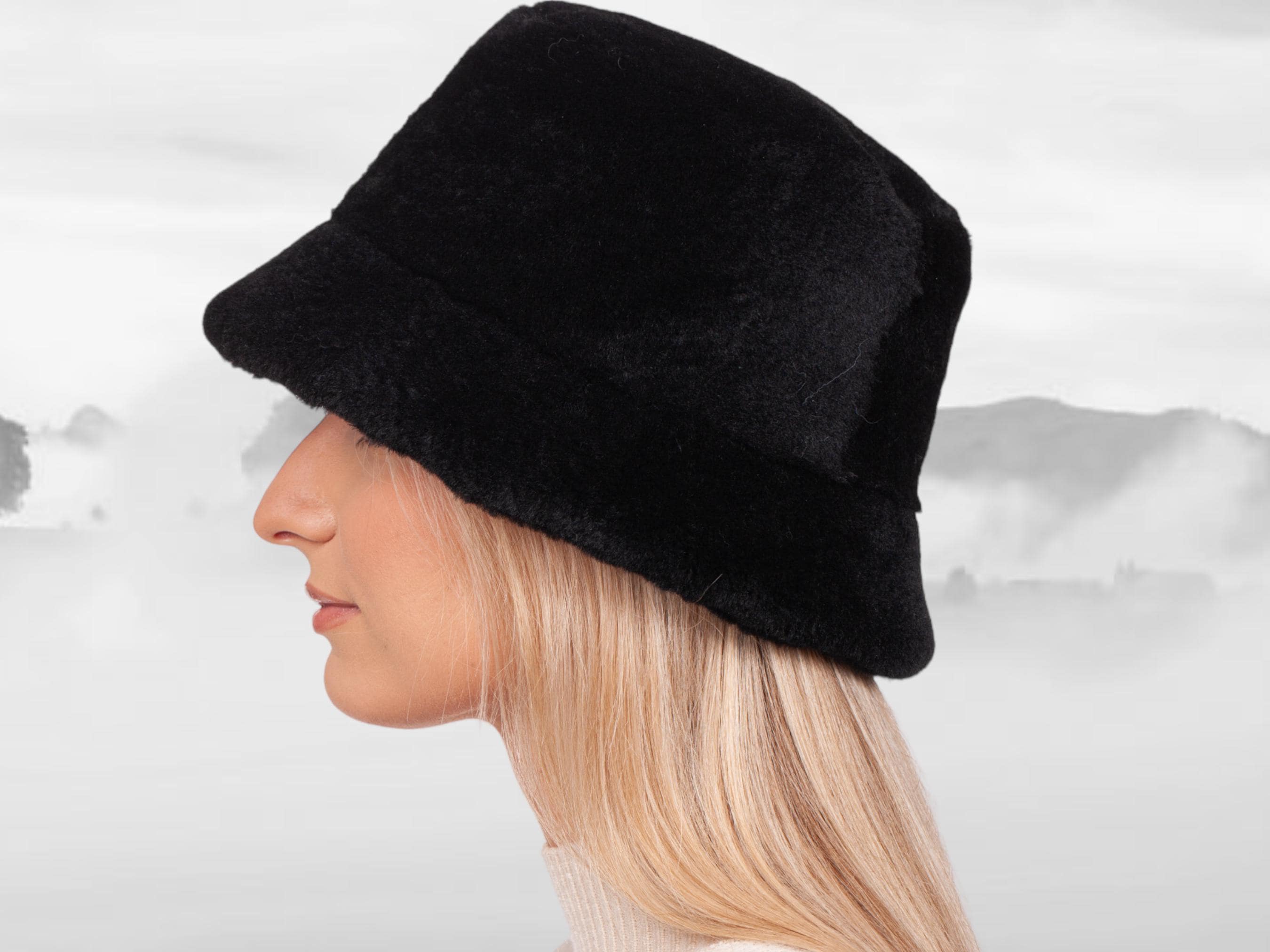 EXCELLENT Vintage Women’s Black Faux Fur Winter Bucket Hat Women main image 2