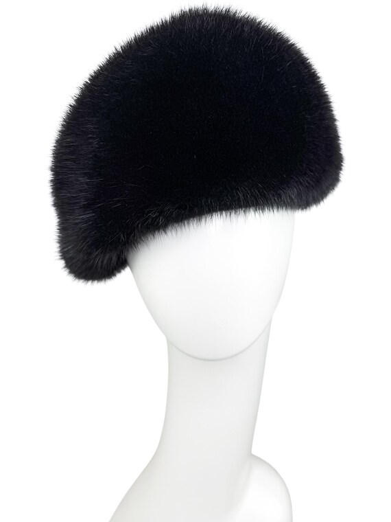 Black Mink Fur Beret Hat,warm Winter Fur Hat for Women  display picture 3